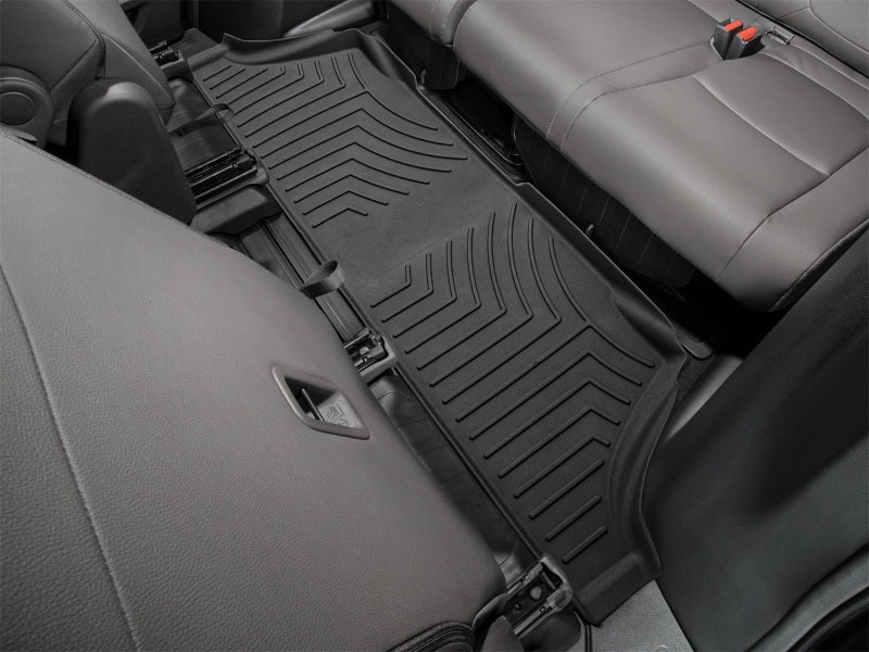 WeatherTech 18-23 Honda Odyssey Rear FloorLiner HP - Black