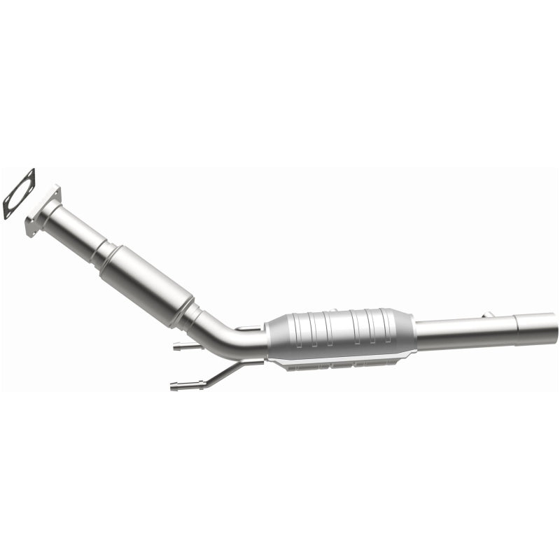 MagnaFlow Direct Fit Catalytic Converter 06-08 Volkswagen Jetta/Rabbit 2.5L (49 State)