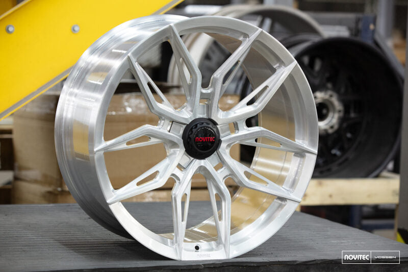 Vossen x Novitec NF11 21x11.5in - 5x114.3 BP - ET29 - Brushed Gloss Clear Ferrari 296 Rear Wheel