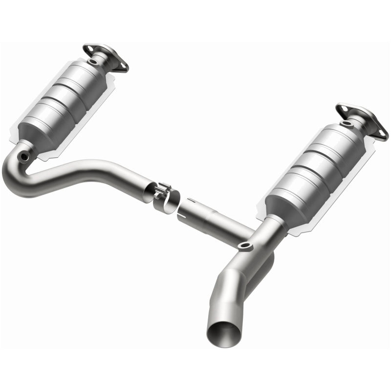 MagnaFlow Direct Fit Catalytic Converter Raider 2006 8 4.7L