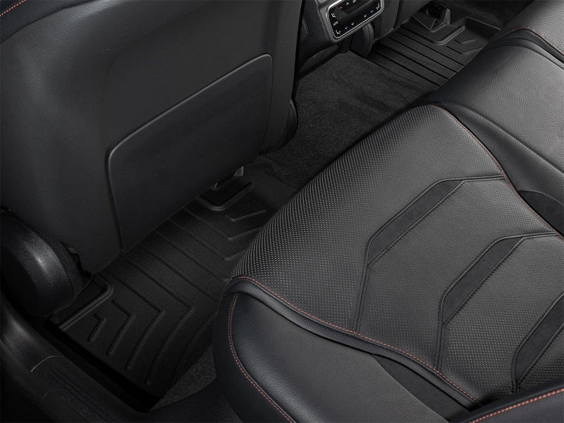 WeatherTech 22-24 Mercedes-Benz C-Class Sedan Rear FloorLiner HP - Black