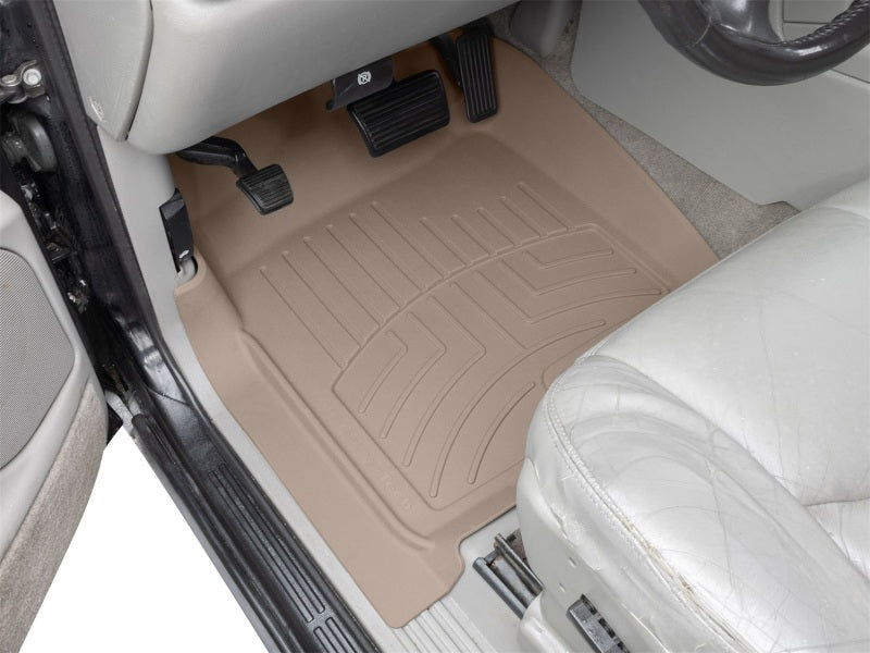 WeatherTech 02-06 Chevrolet Avalanche / Cadillac Escalade (ESV & EXT) Front FloorLiner - Tan