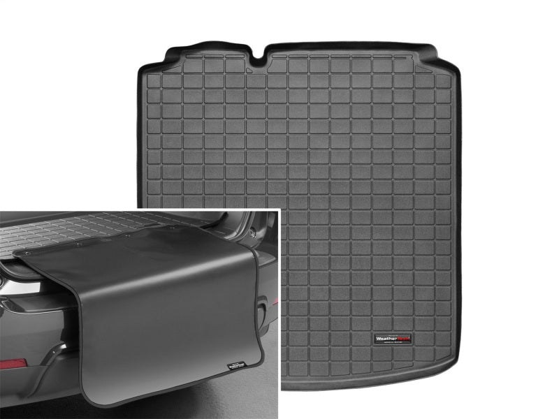 WeatherTech 05-10 Volkswagen Jetta Sedan Cargo Liner w/ Bumper Protector - Black