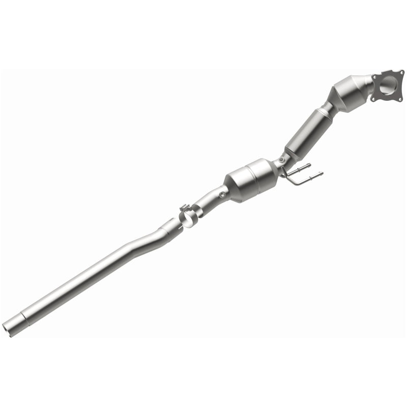 MagnaFlow 09-15 CC L4 2 OEM Underbody Direct Fit Converter