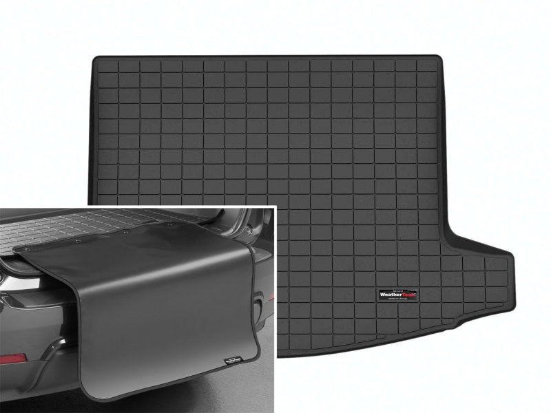 WeatherTech 2024 Lincoln Nautilus Cargo Liner w/Bumper Protector - Black