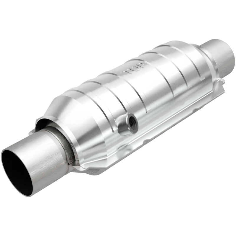 MagnaFlow Universal Catalytic Converter 2.50 OEM Angled O2