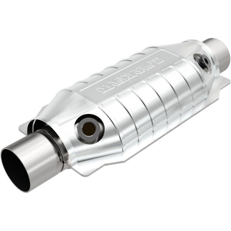 MagnaFlow Universal Catalytic Converter 2.00 inch with Dual O2 Rear CA
