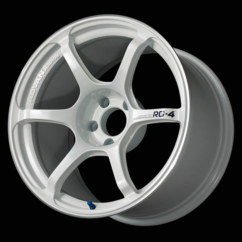 Advan RG-4 17x9.0 / +35 Offset / 5x114.3 / 73mm Bore / Racing White Metallic and Ring