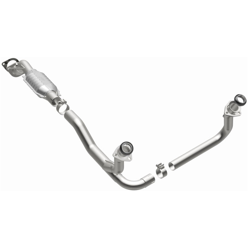 MagnaFlow Direct Fit Catalytic Converter 00-05 Blazer 4WD 4.3L