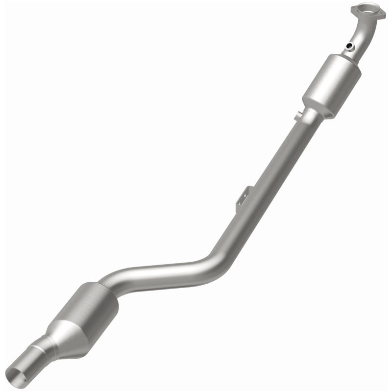 MagnaFlow Direct Fit Catalytic Converter 02-04 Mercedes C32 3.2L Passenger Side