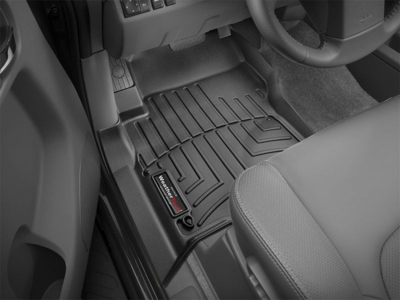 WeatherTech 08+ Nissan Frontier Front FloorLiner - Black