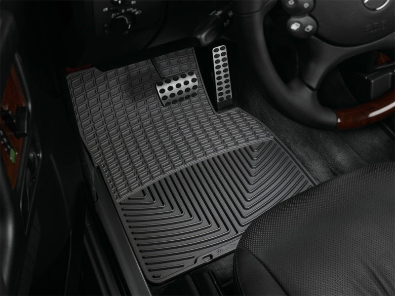 WeatherTech 02+ Mercedes-Benz G-Class (W463) Front Rubber Mats - Black