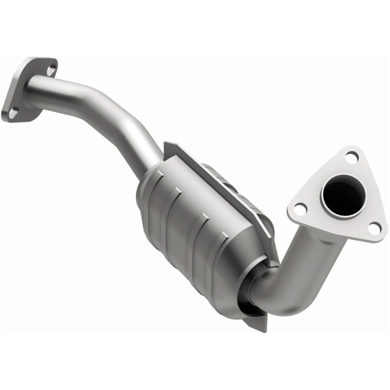 MagnaFlow Direct Fit Catalytic Converter 01-04 Frontier Passenger Side Rear 3.3L