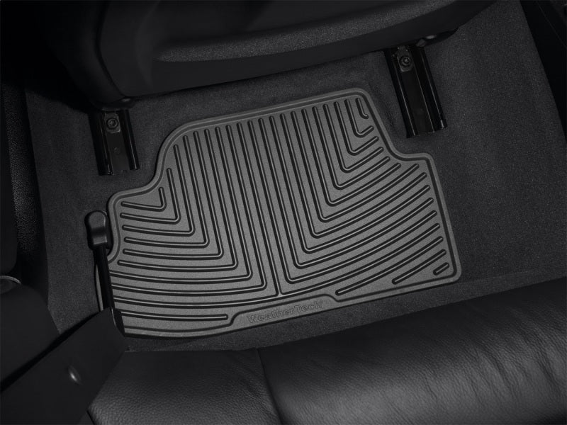 WeatherTech 07+ BMW 1-Series (E82/E88) Rear Rubber Mats - Black