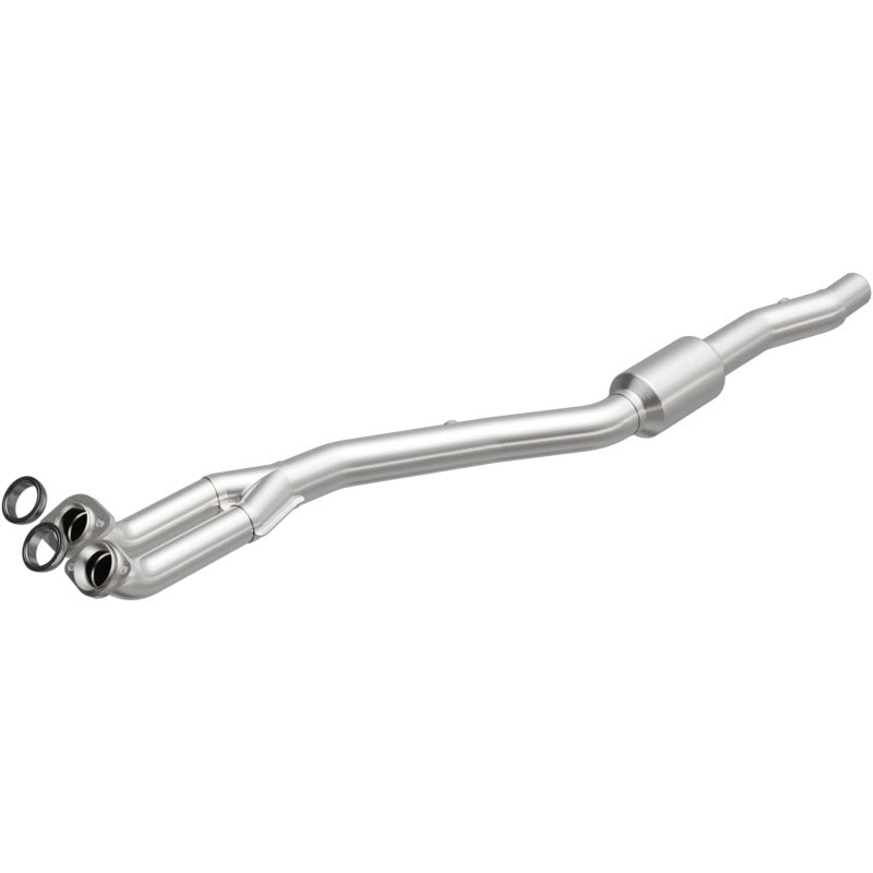 MagnaFlow Direct Fit Catalytic Converter 97-98 BMW 540i 4.4L / 740I 4.4L / 96-98 740IL 4.4L P/S