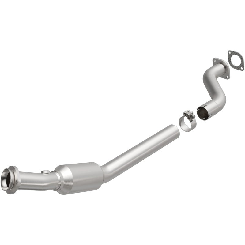 MagnaFlow Direct Fit Catalytic Converter 2005-2006 Pontiac GTO 6.0L Underbody