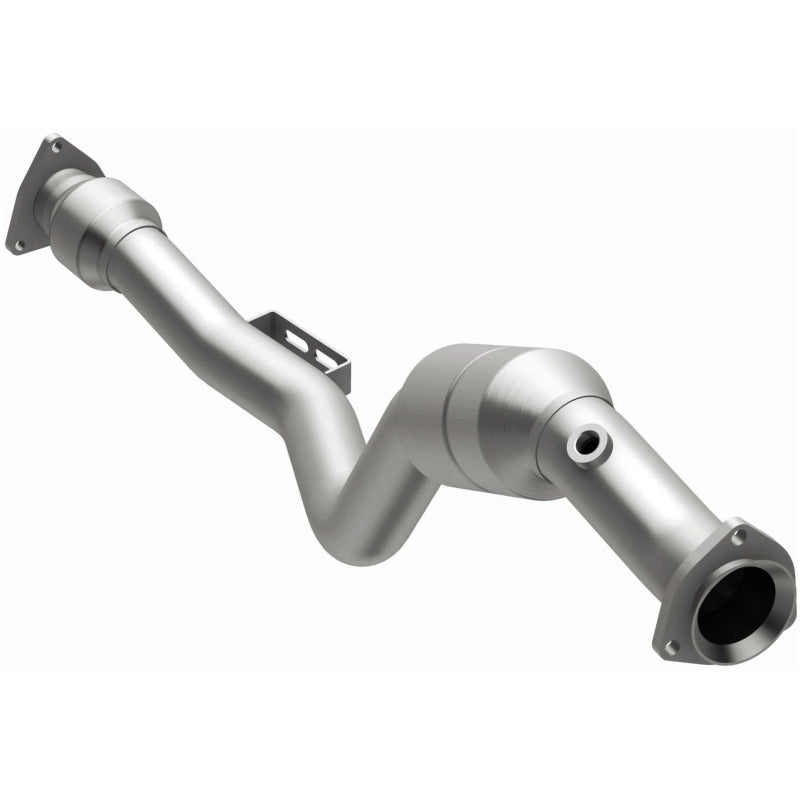 MagnaFlow Direct Fit Catalytic Converter 04-06 VW Phaeton 4.2L Passenger Side Front