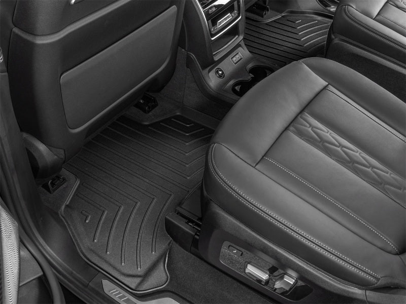 WeatherTech 19-24 BMW X7 40i / 19-20 X7 50i / 20-22 X7 M50i 2nd Row Rear FloorLiner HP - Black