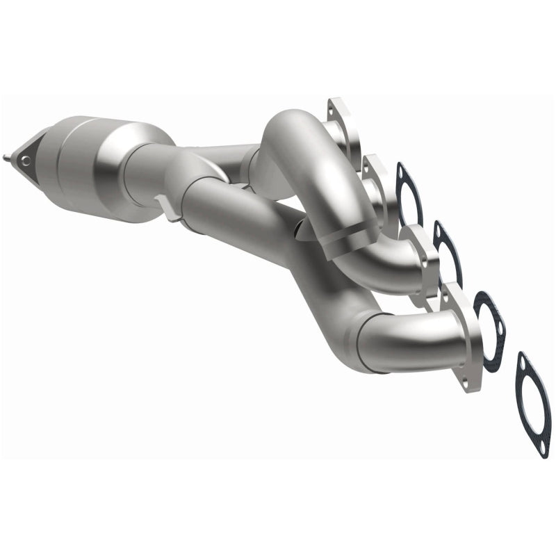 MagnaFlow Direct Fit Catalytic Conv BMW 99-03 540I 4.4L / 99-01 740I/740IL 4.4L California - P/S