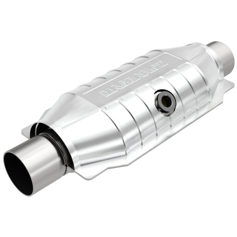 MagnaFlow Universal Catalytic Converter 2.5 OBDII Rear Mid-Bed 02