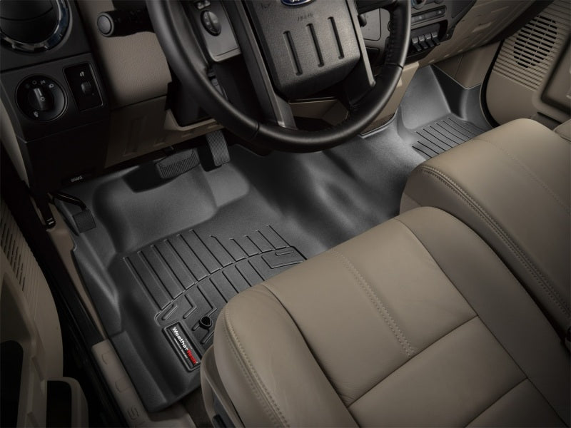 WeatherTech 08-10 Ford SuperDuty Front FloorLiner - Black