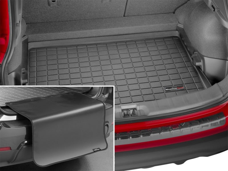 WeatherTech 2017+ Nissan Rogue Sport Cargo Liner w/ Bumper Protector - Black (Works in Lowest Pos)