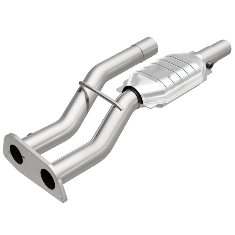 MagnaFlow Direct Fit Catalytic Converter 98 GM Truck 5.7L