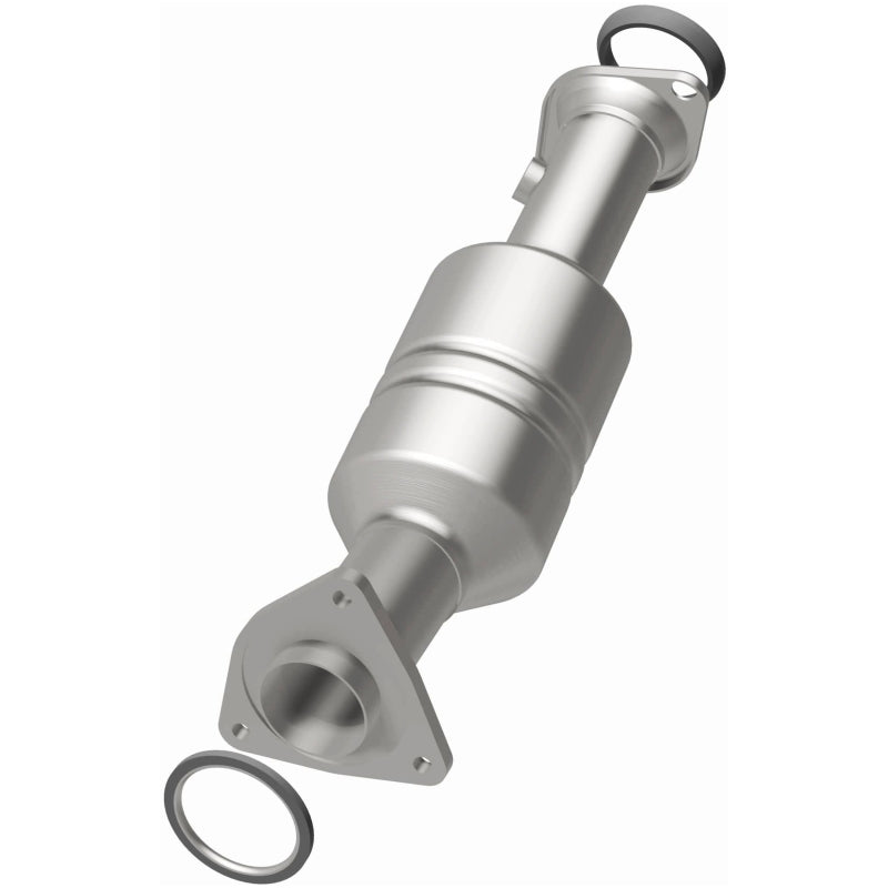 MagnaFlow Direct Fit Catalytic Converter 2010-2012 CX-7 2.5 L Underbody