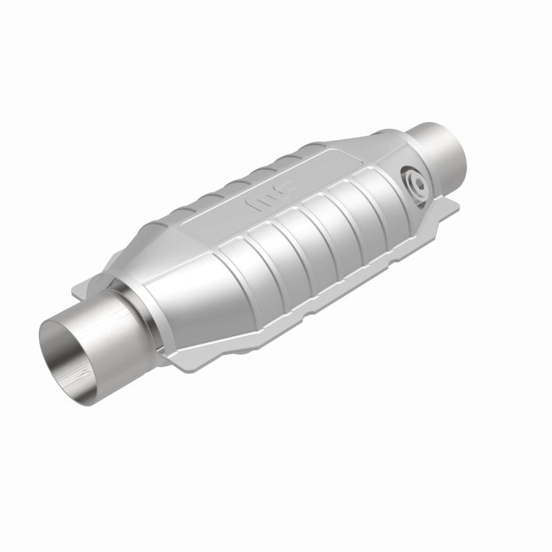 MagnaFlow Universal Catalytic Converter 2.25 inch with single O2 OEM