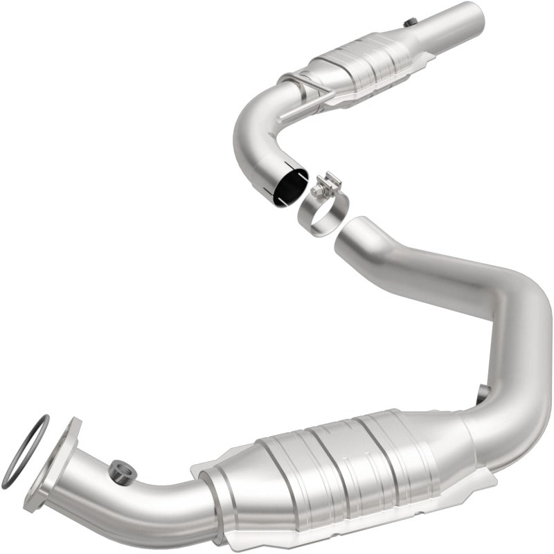 MagnaFlow Direct Fit Catalytic Converter 03-09 GM 2500/3500 Driver Side