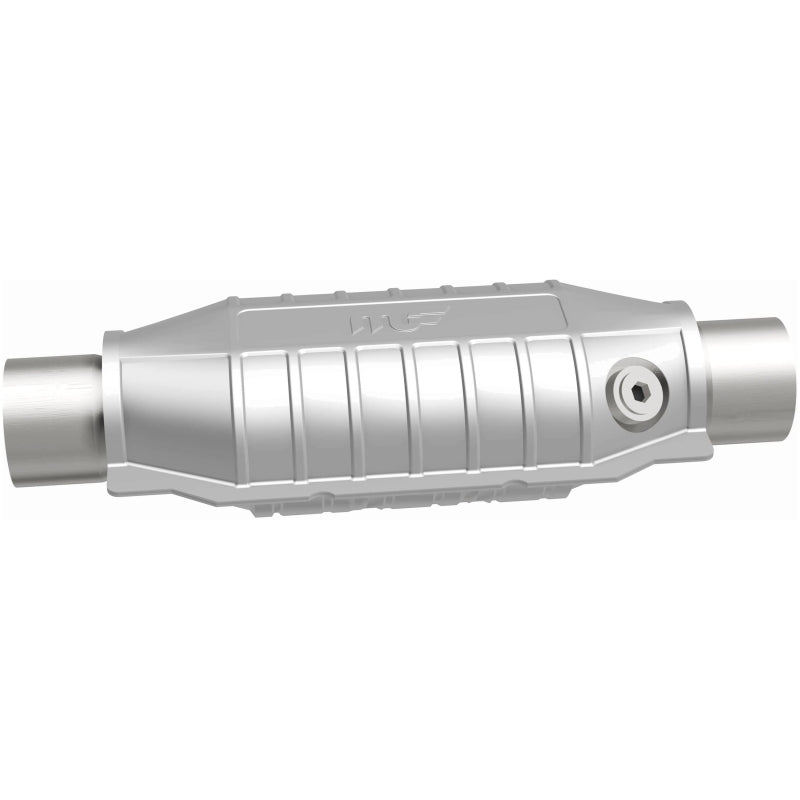 MagnaFlow Universal Catalytic Converter 2.25 inch with single O2 OEM