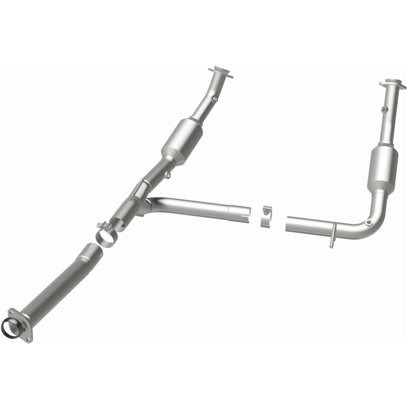 MagnaFlow Direct Fit Catalytic Converter OEM 2004-2005 Ford Explorer/Mercury Mountaineer Underbody