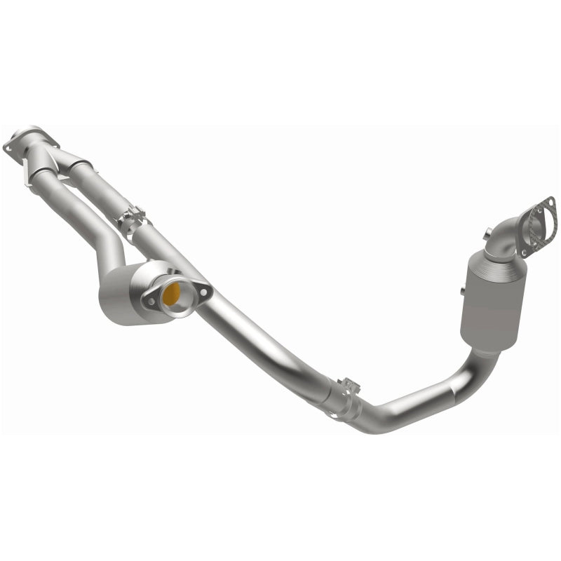 MagnaFlow Direct Fit Catalytic Converter 2015-2017 Transit-150 V6 3.5 OEM Underbody