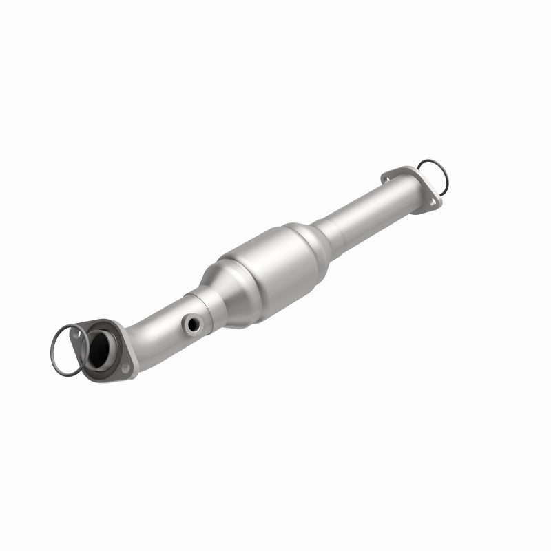 MagnaFlow Direct Fit Catalytic Converter 05-09 Toyota Tacoma 4.0L P/S Rear