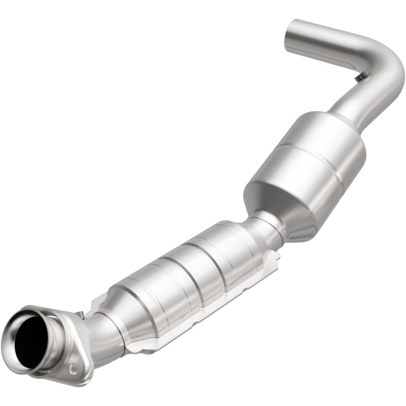 MagnaFlow Direct Fit Catalytic Converter 05-07 Ford E150 4.6L Driver Side