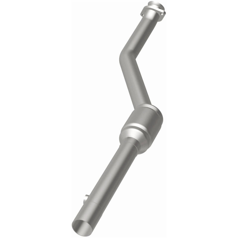 MagnaFlow Direct Fit Catalytic Converter 99-00 BMW 540i 4.4L DS Rear