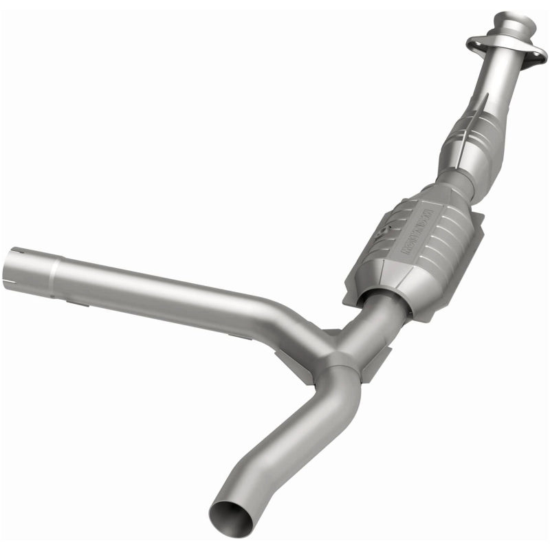 MagnaFlow Direct Fit Catalytic Converter 01 Ford F-150 4.2L