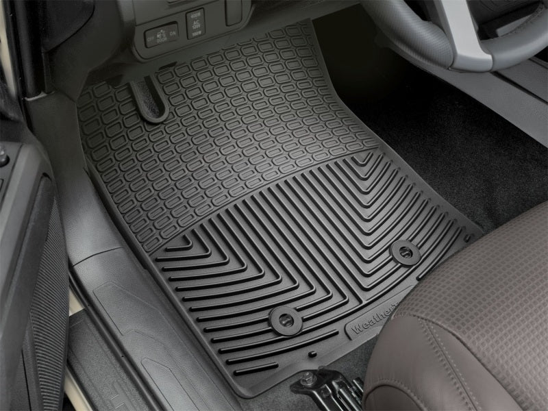 WeatherTech 2016+ Toyota Tacoma Access/Double Cab (A/T Only) Front Rubber Mats - Black