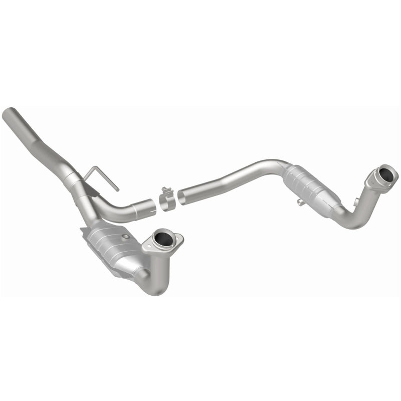 MagnaFlow Direct Fit Catalytic Converter 07-11 Dodge Nitro 4.0L