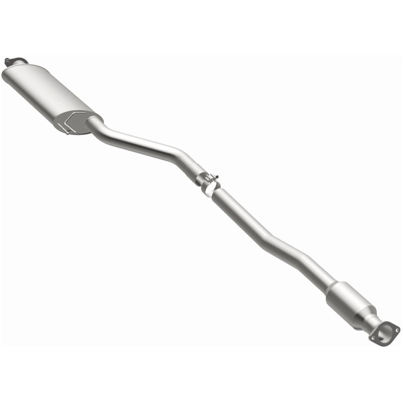 MagnaFlow Direct Fit Catalytic Conv 16-18 Kia Sorento OEM Grade Federal / EPA Compliant UnderBody