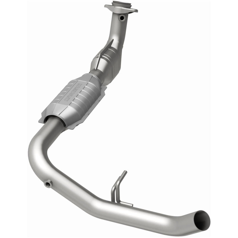 MagnaFlow Direct Fit Catalytic Converter 99-02 Expedition 5.4L 4wd