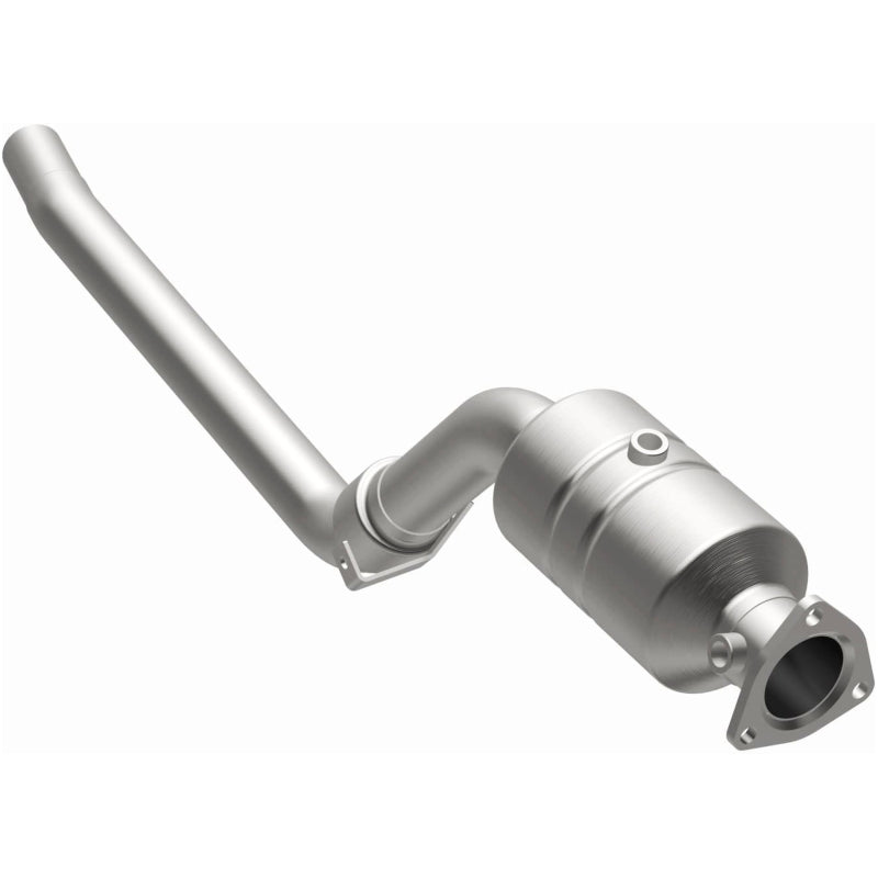 MagnaFlow Direct Fit Catalytic Converter 02-05 Audi A4 Quat 2.8L Driver Side