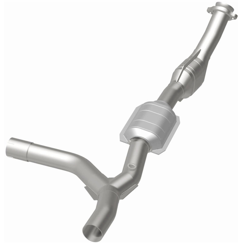 MagnaFlow Direct Fit Catalytic Converter 97-00 Ford Vans 4.2L