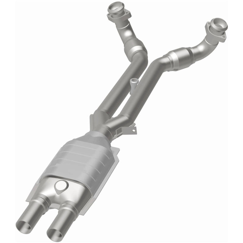 MagnaFlow Direct Fit Catalytic Converter 81-86 Alfa Romeo GTV6 2.5L