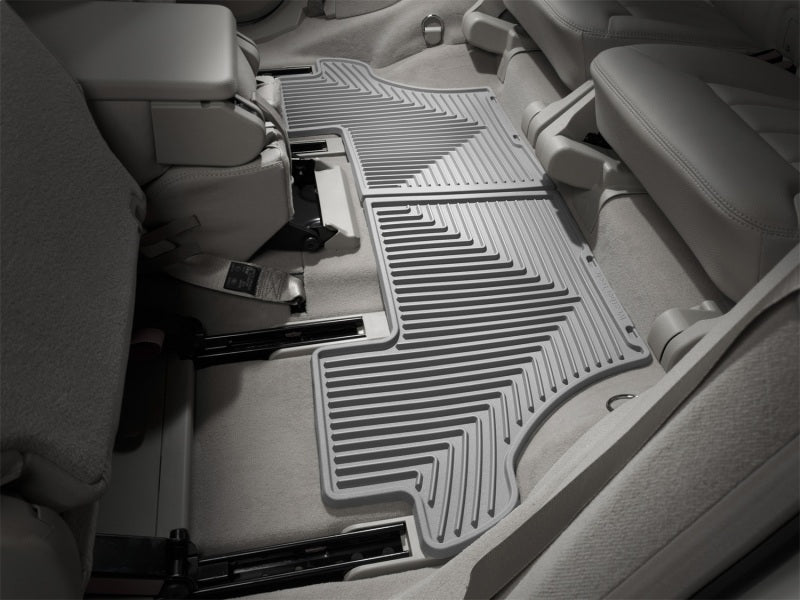 WeatherTech 06+ Mercedes-Benz R-Class (V251) Rear Rubber Mats - Grey