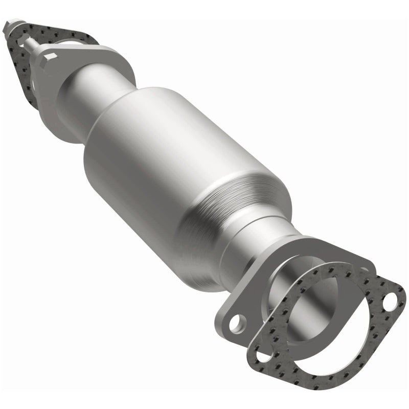 MagnaFlow Direct Fit Catalytic Converter 2011 Kia Sorento 3.5 Underbody