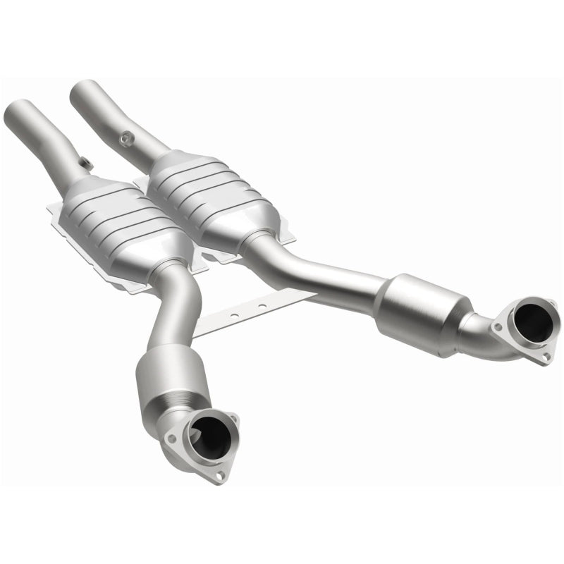 MagnaFlow Direct Fit Catalytic Converter 2004 Chevy Corvette 5.7L