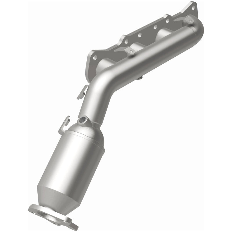 MagnaFlow Direct Fit Catalytic Converter 12-16 Hyundai Equus V8 5 OEM Manifold