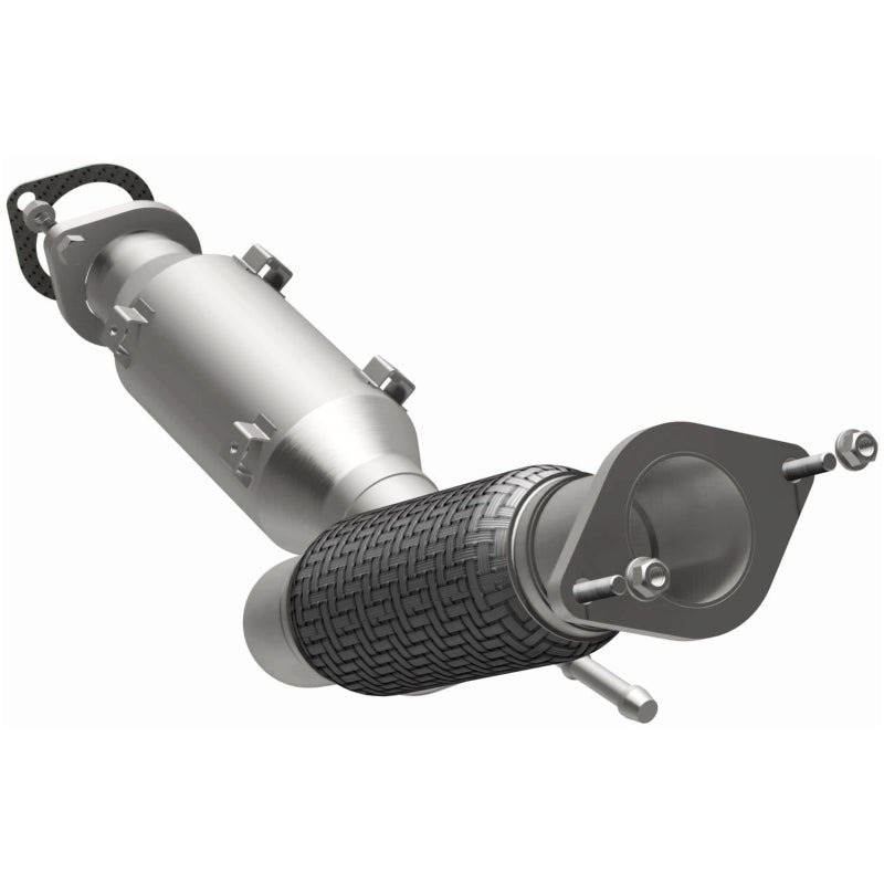 MagnaFlow 17-20 Nissan Rogue Sport Rear Underbody 2L Direct Fit Converter