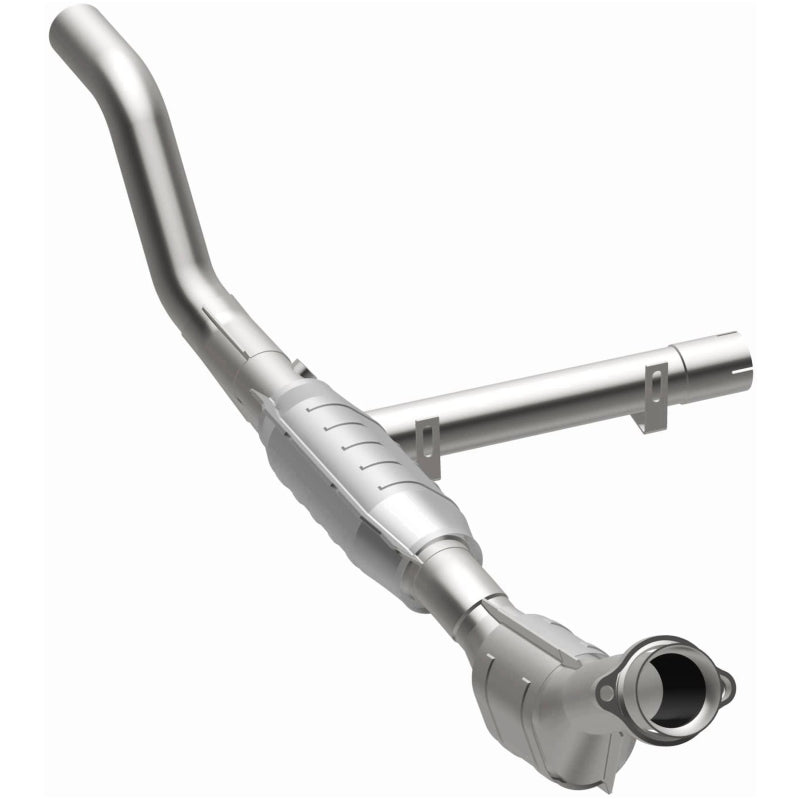 MagnaFlow Direct Fit Catalytic Converter 97-98 Ford F-150 4.6L